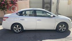 نیسان سێنترا